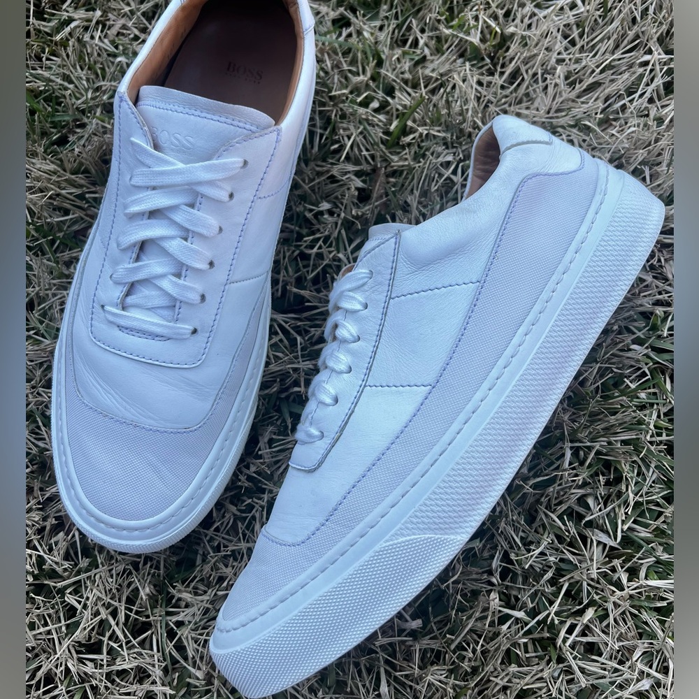 CLEAN Vintage Hugo Boss Eclipse Sneakers size 11.5 Womens shoes